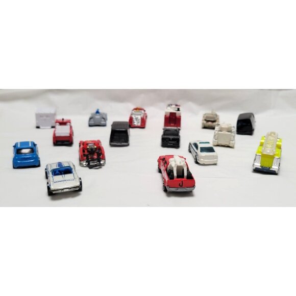 Lot of 16 Die-Cast Plastic Emergency Police Vehicles Tanks Hot Wheels Matchbox - Picture 3 of 9